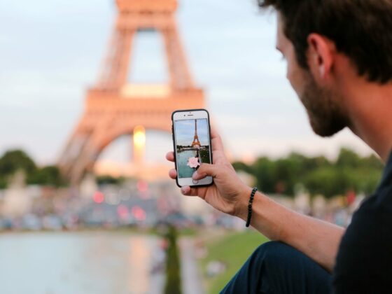 Pokemon Go Tour Eiffel, Paris, France