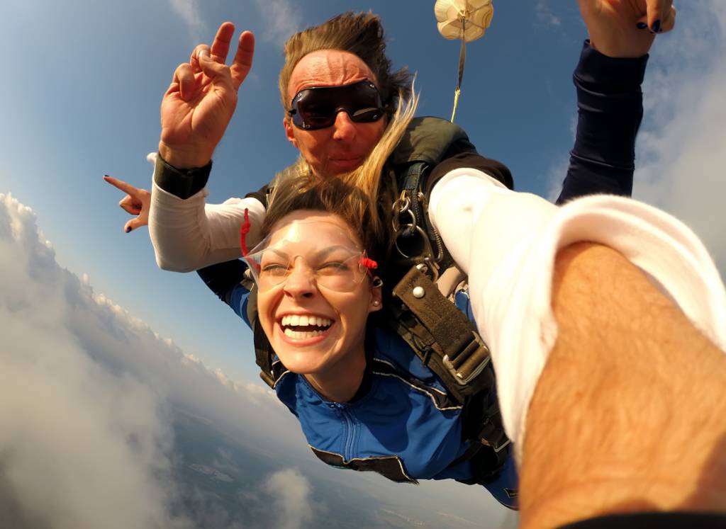 activité sensation sport saut en parachute
