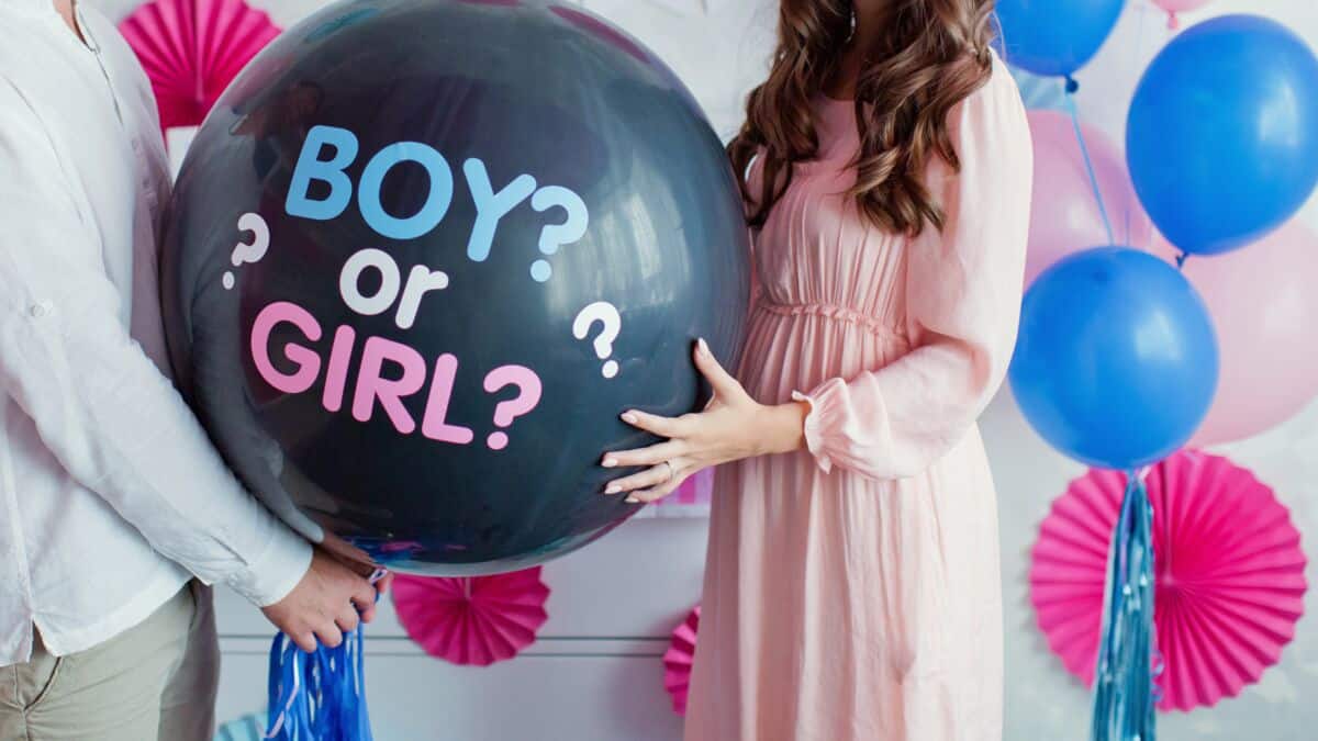 Gender Reveal ballon boy or girl