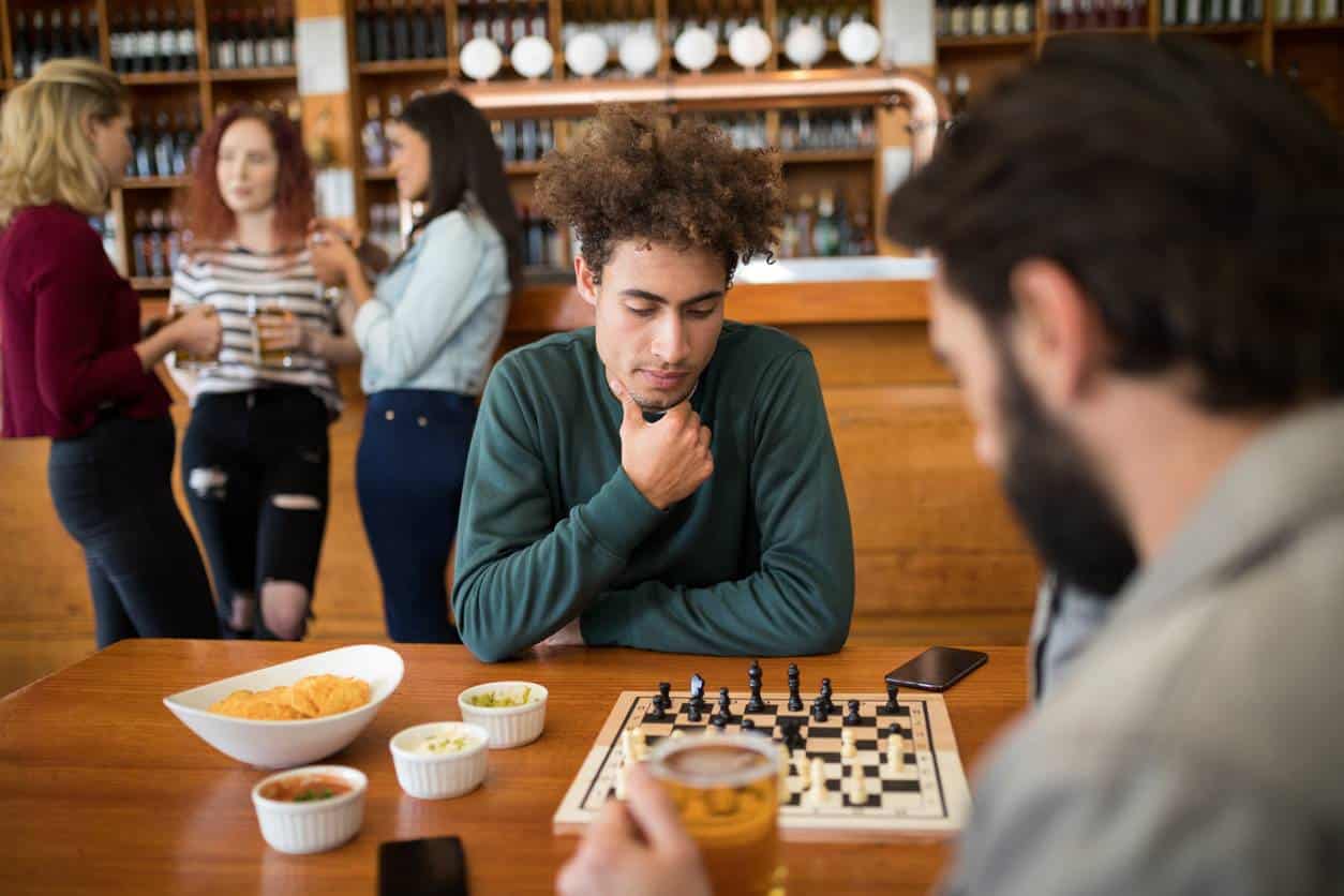 bars à jeux à Paris