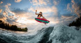 Saut Wakeboard en mer